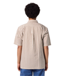 Koop de Former Vivian Seersucker SS Shirt Copper veilig en snel bij Revert 95 online of kom hem checken in de winkel in Haarlem.