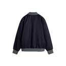 Koop het Vans Copley Bomber Jacket Kids veilig en snel bij Revert 95 online of kom hem checken in de winkel in Haarlem.