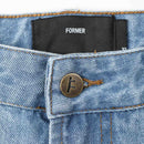 Koop de Former Crux Denim Pant en snel bij Revert 95 online of kom hem checken in de winkel in Haarlem.