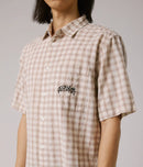 Koop de ormer Manners Check SS Shirt veilig en snel bij Revert 95 online of kom hem checken in de winkel in Haarlem.