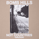 Koop de GX1000 Bomb Hills Not Countries Sand White Font veilig en snel bij Revert 95 online of kom hem checken in de winkel in Haarlem.