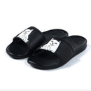 Bestel de Ripndip RIPNDIP Lord Nermal Slides Black veilig, gemakkelijk en snel bij Revert 95. Check onze website voor de gehele Ripndip collectie, of kom gezellig langs bij onze winkel in Haarlem.