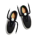 Bestel de Cariuma NAIOCA PRO BLACK IVORY SUEDE veilig, gemakkelijk en snel bij Revert 95. Check onze website voor de gehele Cariuma collectie, of kom gezellig langs bij onze winkel in Haarlem.