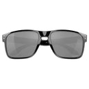 Bestel de Oakley HOLBROOK XL Polished Black Prizm Black veilig, gemakkelijk en snel bij Revert 95. Check onze website voor de gehele Oakley collectie, of kom gezellig langs bij onze winkel in Haarlem.