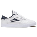 Bestel de Lakai Cambridge Kids White/Navy Leather veilig, gemakkelijk en snel bij Revert 95. Check onze website voor de gehele Lakai collectie, of kom gezellig langs bij onze winkel in Haarlem.