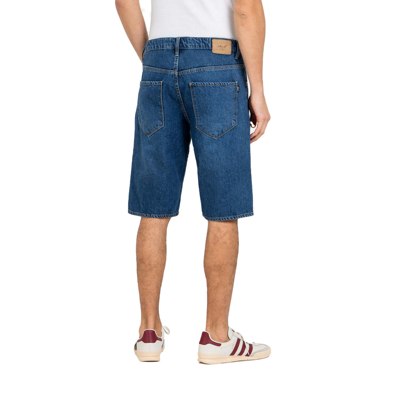 Bestel de Reell Denim Rafter Short 2 Mid Blue Wash snel, gemakkelijk en veilig bij Revert 95. Check onze website voor de gehele Reell Denim collectie of kom gezellig langs bij onze winkel in Haarlem.