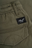 Reell Reflex Easy Cargo Short Baby Rib Olive – olijfgroene cargoshort van baby rib katoen met Reflex-stretch en elastische tailleband