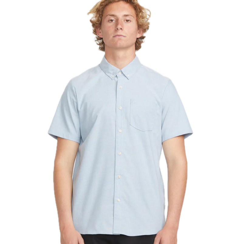 Koop de Volcom Everett Oxford SS veilig en snel bij Revert 95 online of kom hem checken in de winkel in Haarlem.