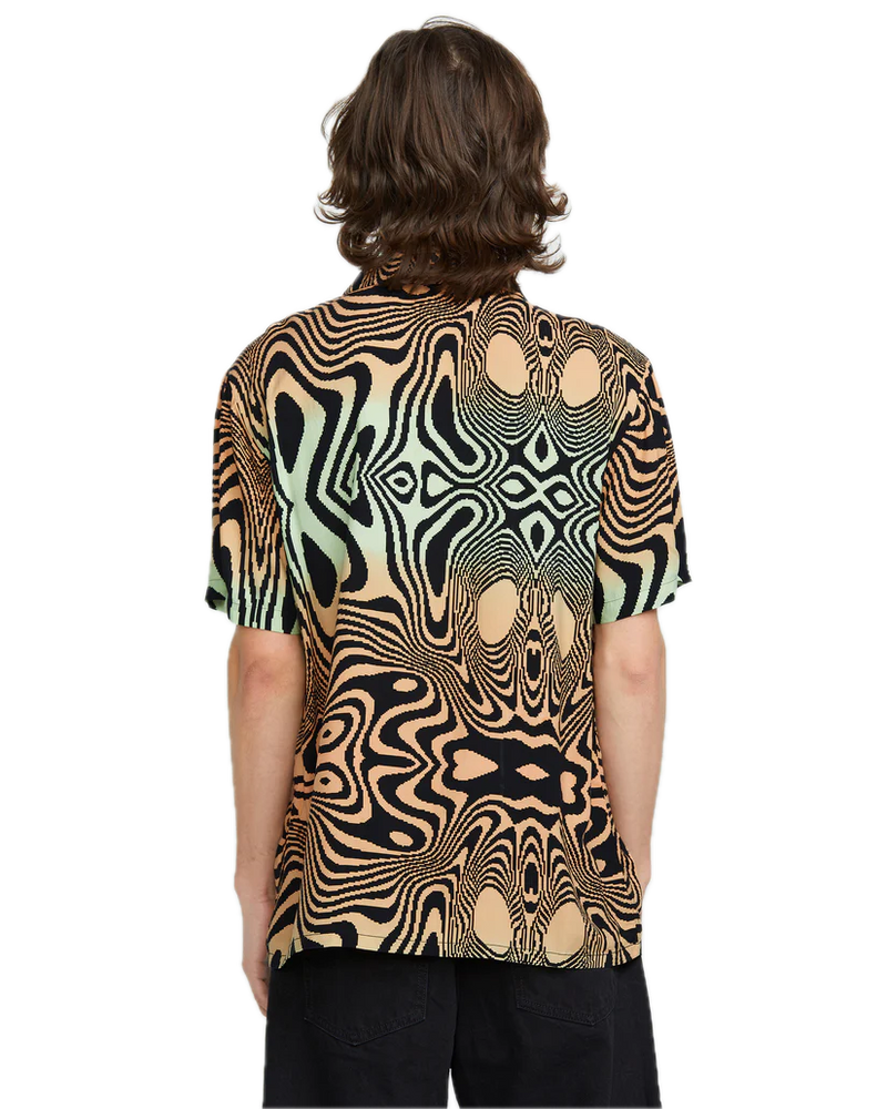 Koop het Volcom Featured Artist F Rygalski SS veilig en snel bij Revert 95 online of kom hem checken in de winkel in Haarlem.