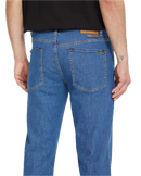 Koop de Volcom Solver Denim Bold Blue veilig en snel bij Revert 95 online of kom hem checken in de winkel in Haarlem.