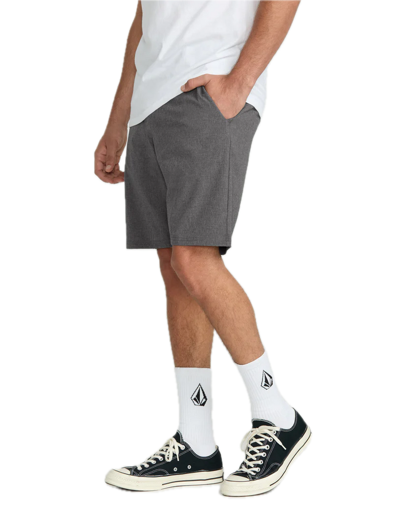 Koop de Volcom Frickin Cross Shred Static 20 Charcoal veilig en snel bij Revert 95 online of kom hem checken in de winkel in Haarlem.