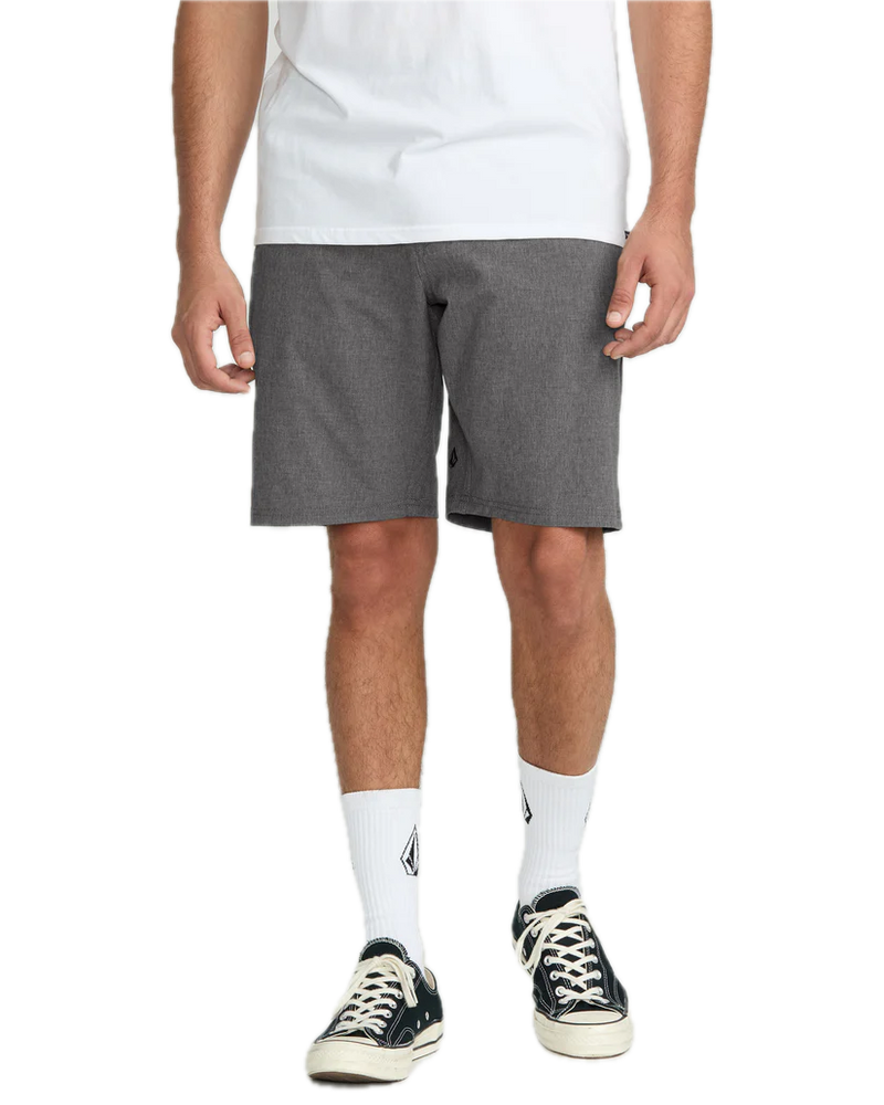 Koop de Volcom Frickin Cross Shred Static 20 Charcoal veilig en snel bij Revert 95 online of kom hem checken in de winkel in Haarlem.