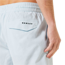 Koop de Oakley Checkered 18 Beachshort veilig en snel bij Revert 95 online of kom hem checken in de winkel in Haarlem.