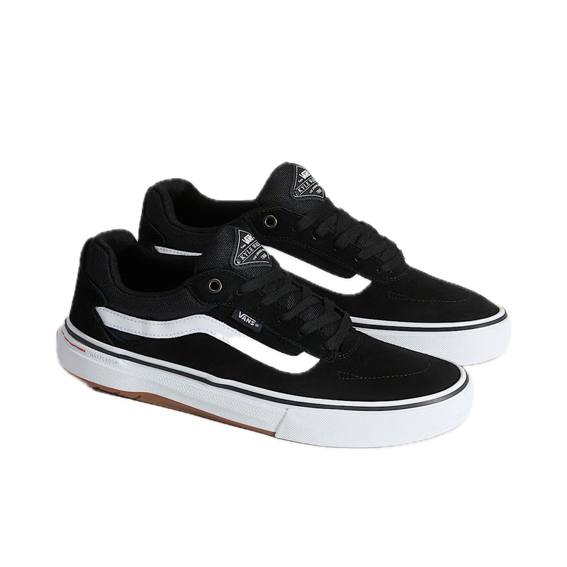 Vans Skate Kyle Walker Wafflecup Black White – pro skateschoen van Kyle Walker met zwart suède/canvas bovenwerk en Wafflecup constructie