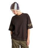 Koop de Vans Skate Mike G Tribal T-shirt After Dark veilig  en snel bij Revert 95 online of kom hem checken in de winkel in Haarlem.