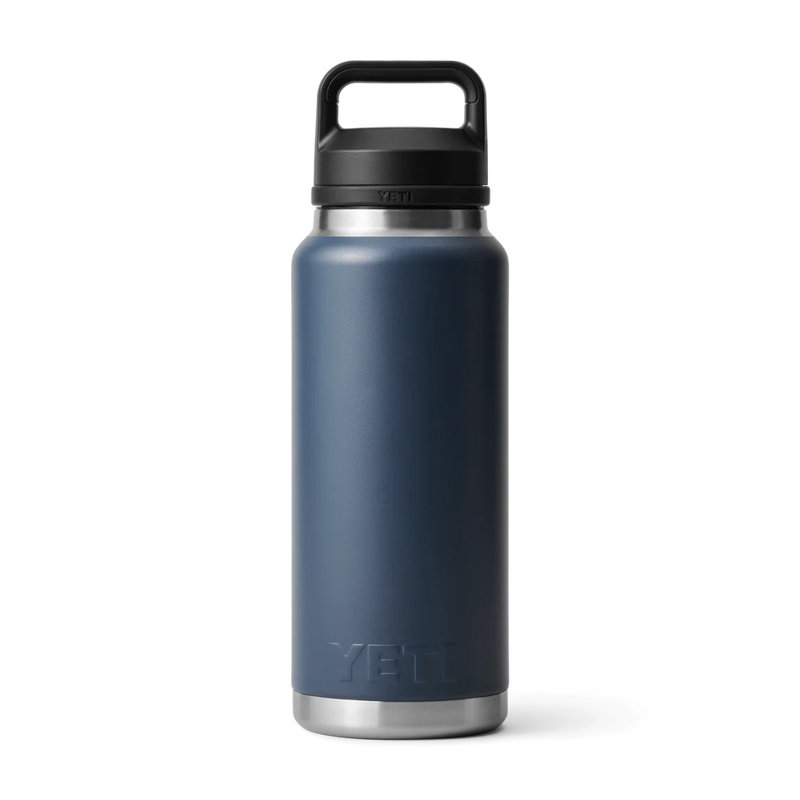 Koop de Yeti Rambler 26 Oz Colour Chug Bottle veilig en snel bij Revert 95 online of kom hem checken in de winkel in Haarlem.