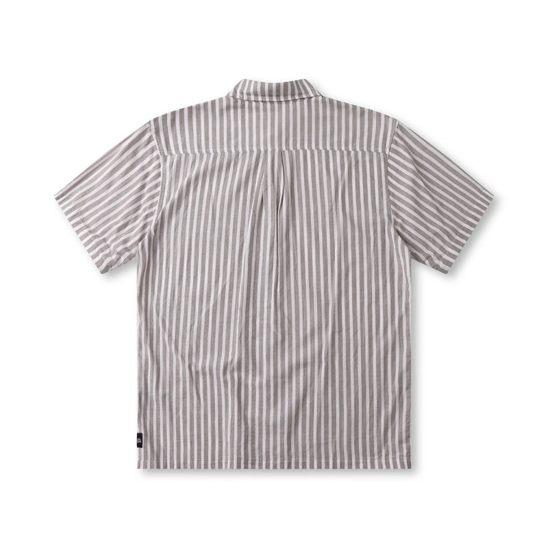 Former Reynolds Stripe SS Shirt Choc – gestreept short-sleeve shirt met Reynolds signature style