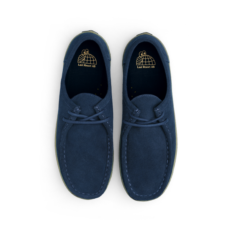 Koop Last Resort Ab VM006 Moc Dark Navy Gum veilig en snel bij Revert 95 online of kom hem checken in de winkel in Haarlem.