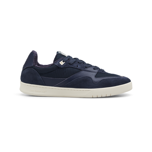 Koop Last resort Ab CM002 Dark Navy White veilig en snel bij Revert 95 online of kom hem checken in de winkel in Haarlem.