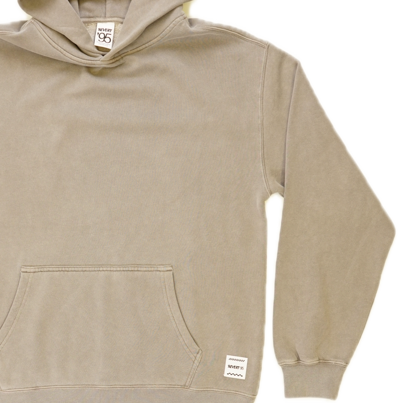 Koop de Revert 95 always good relax faded hood veilig en snel bij Revert 95 online of kom hem checken in de winkel in Haarlem.