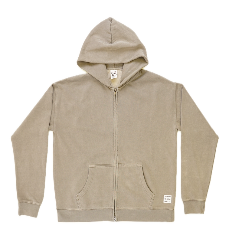 Koop de Revert 95 always good relax faded hooded zip veilig en snel bij Revert 95 online of kom hem checken in de winkel in Haarlem.