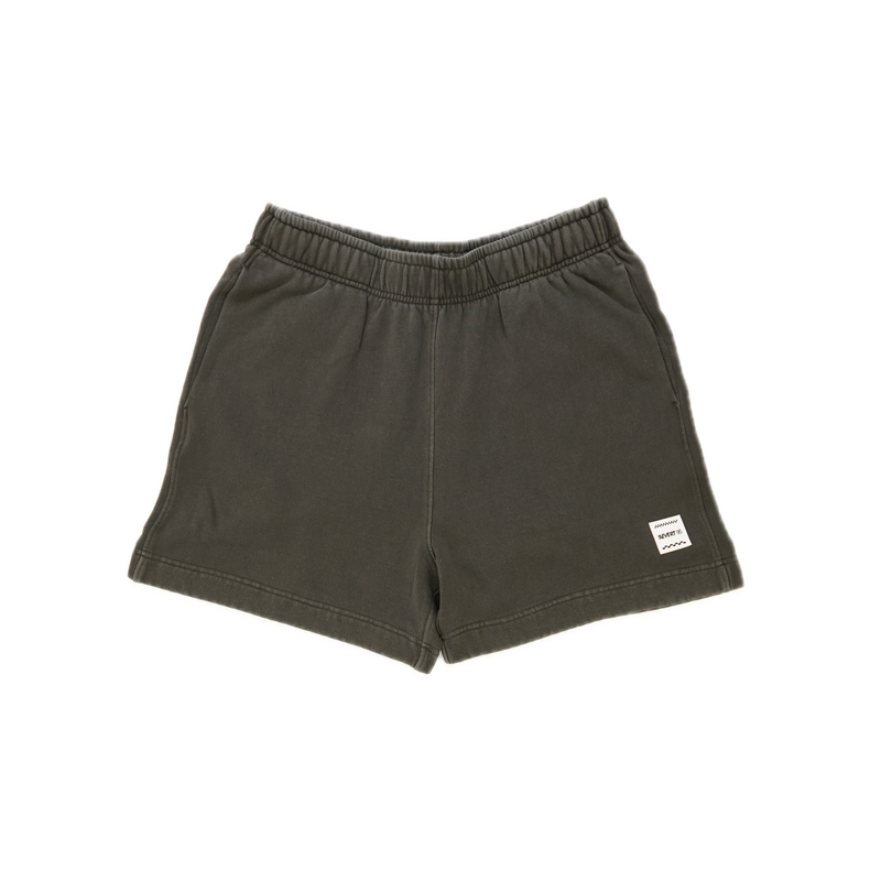 Koop de Revert 95 i used to be a jogger faded shorts veilig en snel bij Revert 95 online of kom hem checken in de winkel in Haarlem.