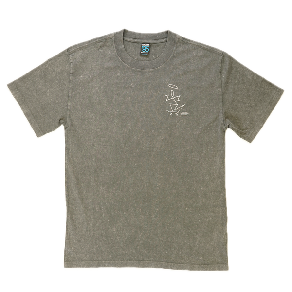 Koop het Revert 95 the saint heavy stone wash tee veilig en snel bij Revert 95 online of kom hem checken in de winkel in Haarlem.