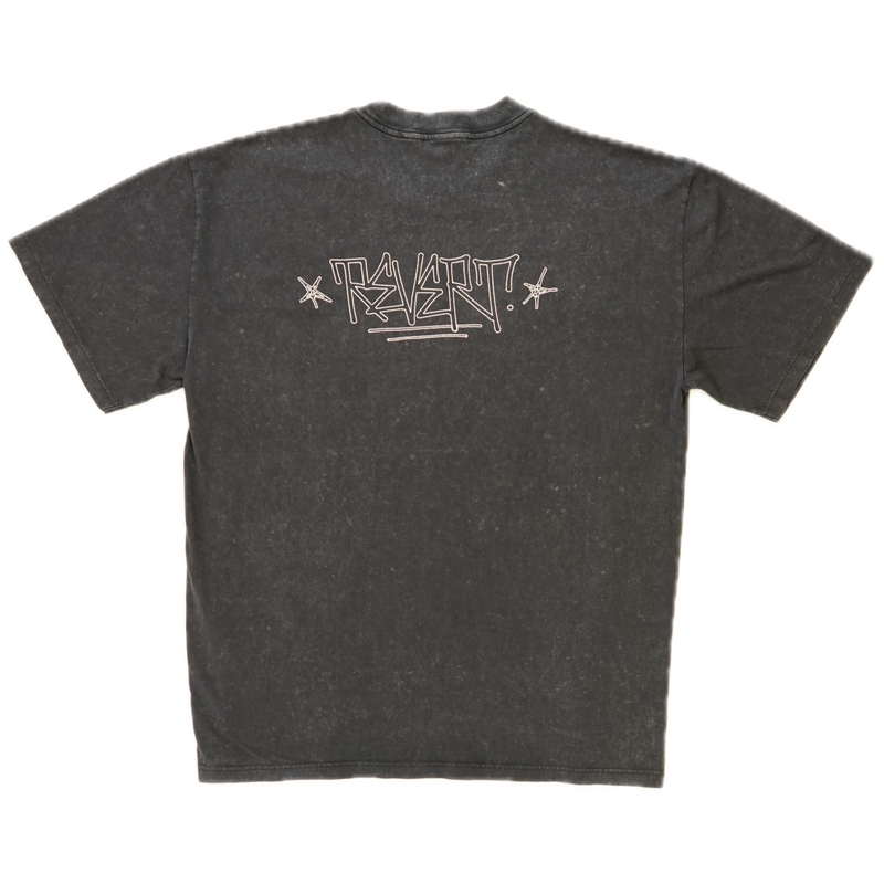 Koop het Revert 95 the saint heavy stone wash tee veilig en snel bij Revert 95 online of kom hem checken in de winkel in Haarlem.