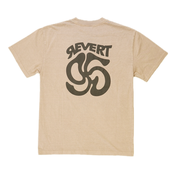 Koop het Revert 95 twisted heavy faded tee veilig en snel bij Revert 95 online of kom hem checken in de winkel in Haarlem.