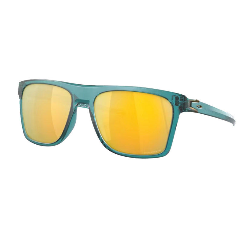 Bestel de Oakley Leffingwell Matte Artic Surf Prizm 24K Polarized veilig, gemakkelijk en snel bij Revert 95. Check onze website voor de gehele Oakley collectie, of kom gezellig langs bij onze winkel in Haarlem.	