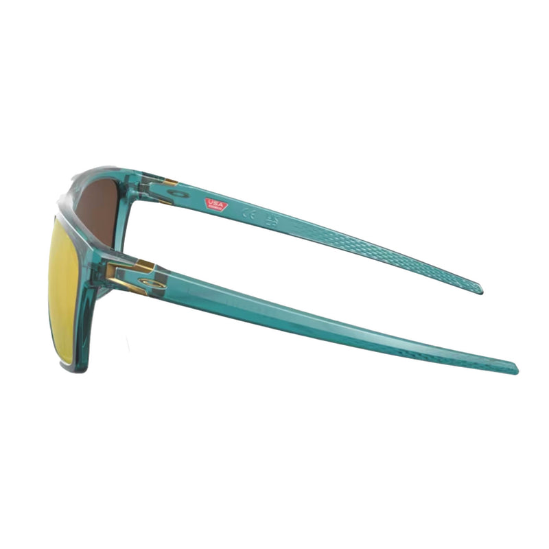 Bestel de Oakley Leffingwell Matte Artic Surf Prizm 24K Polarized veilig, gemakkelijk en snel bij Revert 95. Check onze website voor de gehele Oakley collectie, of kom gezellig langs bij onze winkel in Haarlem.	