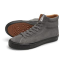 Bestel de Last Resort VM003 Suede HI Steel Grey Black veilig, gemakkelijk en snel bij Revert 95. Check onze website voor de gehele Last Resort AB collectie, of kom gezellig langs bij onze winkel in Haarlem.