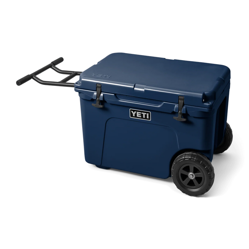 YETI Tundra Haul koelbox op wielen met StrongArm trekstang en NeverFlat banden