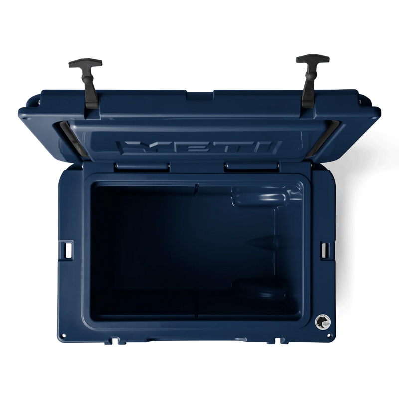 YETI Tundra Haul koelbox op wielen met StrongArm trekstang en NeverFlat banden
