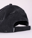 Former Ode Cap Washed Black – washed black 6-panel cap met subtiele Ode branding