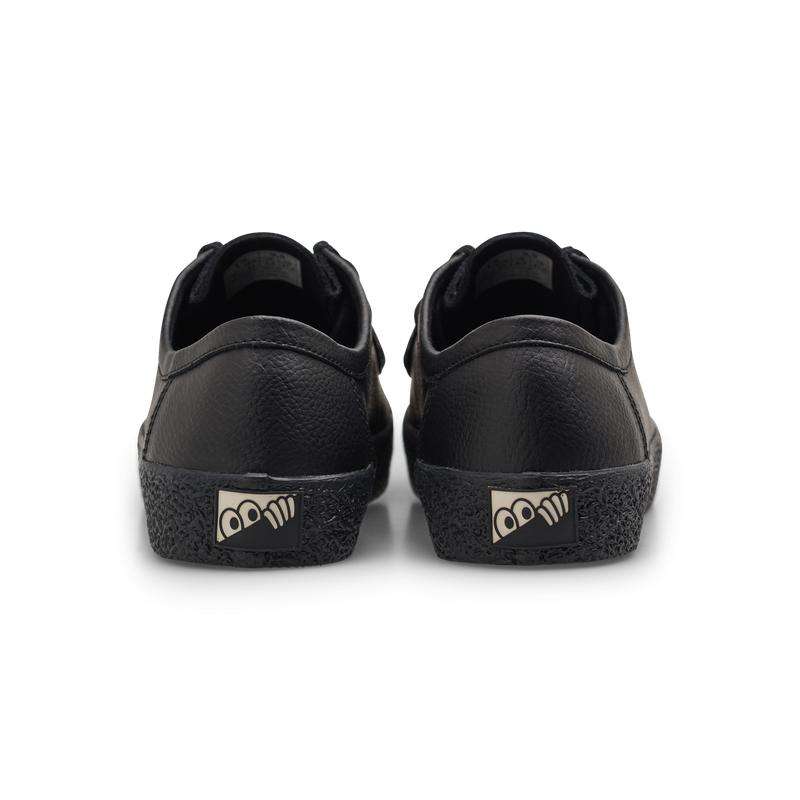 Last Resort AB VM006 Moc Black Black Leather – zwarte leren moc-toe skateschoen met vulcanized zool en tonale branding