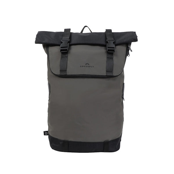Koop de Christopher Street Cruise Series Backpack Dark Grey veilig en snel bij Revert 95 online of kom hem checken in de winkel in Haarlem.