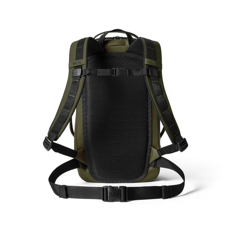 YETI Cayo 25L nodig? Deze 100% waterdichte backpack is ideaal voor regen, reizen & avontuur. Bestel 'm nu bij Revert 95 – officiële YETI dealer
