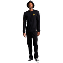 Element Acceptance longsleeve voorkant uitgezoomed lifestyle