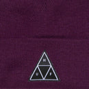 HUF TRIPLE TRIANGLE CUFF BEANIE Eggplant voorkant muts logo close-up Revert95.com