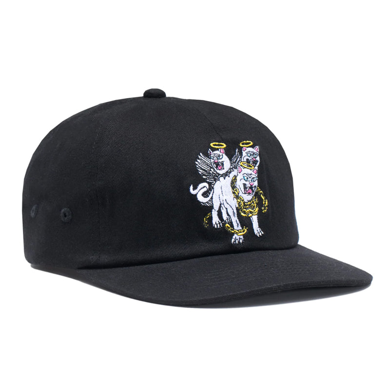 Bestel de Ripndip 3 Heads Strap Back snel, veilig en gemakkelijk bij Revert 95. Check onze website voor de gehele Ripndip collectie.