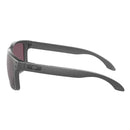 Bestel de Oakley Holbrook Steel PRIZM Daily Polar ​zonnebril snel, gemakkelijk en veilig bij Revert 95. Check on ze website voor de gehele Oakley gepolariseerde zonnebrillen collectie, of kom langs in onze winkel in Haarlem