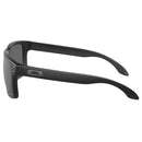 Bestel de Oakley Holbrook Matte Black PRIZM Black Polar ​zonnebril snel, gemakkelijk en veilig bij Revert 95. Check on ze website voor de gehele Oakley gepolariseerde zonnebrillen collectie, of kom langs in onze winkel in Haarlem