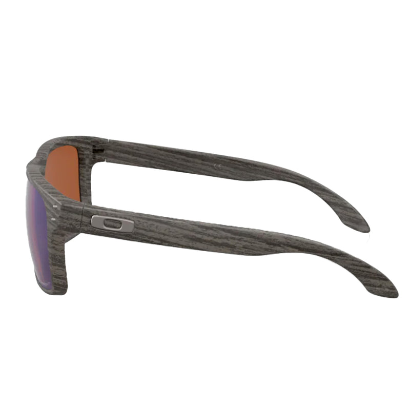 Bestel de Oakley Holbrook Woodgrain PRIZM Shallow H2O Polarized ​zonnebril snel, gemakkelijk en veilig bij Revert 95. Check on ze website voor de gehele Oakley gepolariseerde zonnebrillen collectie, of kom langs in onze winkel in Haarlem