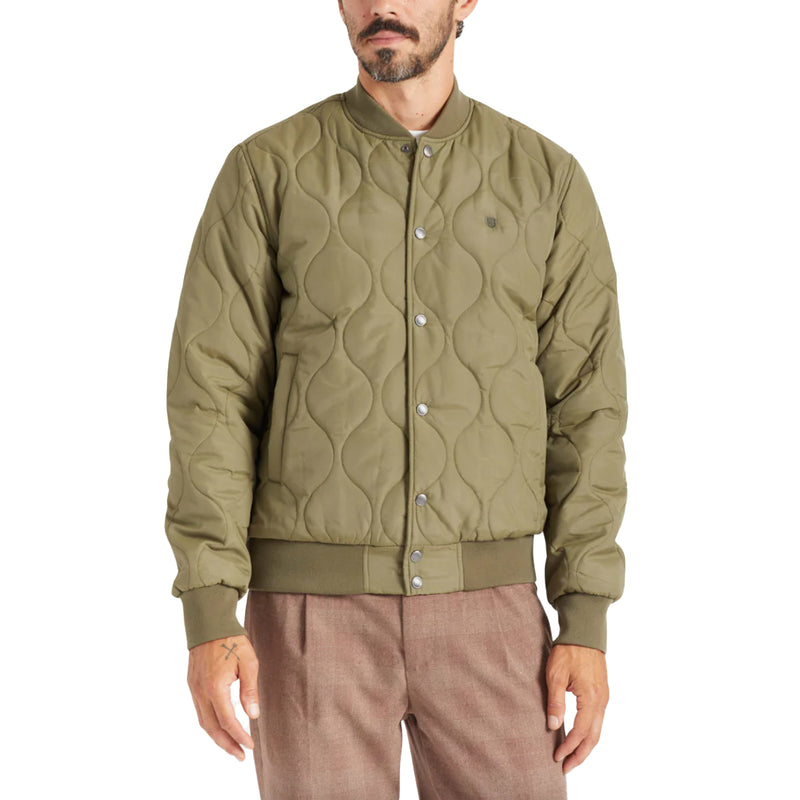 Bestel de Brixton DILLINGER QUILTED BOMBER JACKET MILITARY OLIVE veilig, gemakkelijk en snel bij Revert 95. Check onze website voor de gehele Brixton collectie.