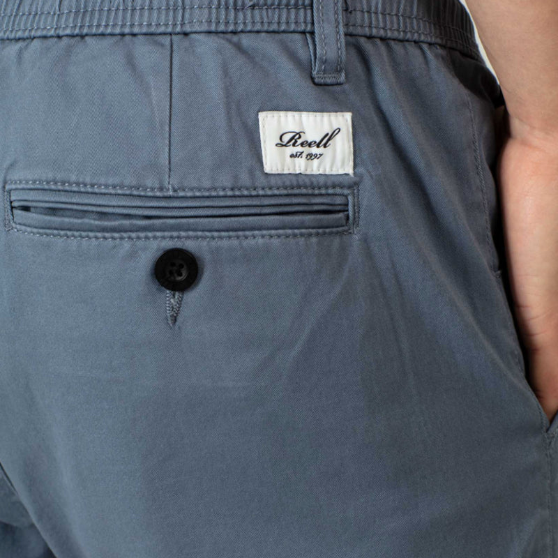Bestel de Reell Denim jeans Reflex Easy ST broeken snel, gemakkelijk en veilig bij Revert 95. Check on ze website voor de gehele Reell denim broeken collectie, of kom langs in onze winkel in Haarlem.