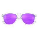 Bestel de Oakley FROGSKINS Polished Clear Prizm Violet veilig, gemakkelijk en snel bij Revert 95. Check onze website voor de gehele Oakley collectie, of kom gezellig langs bij onze winkel in Haarlem.	