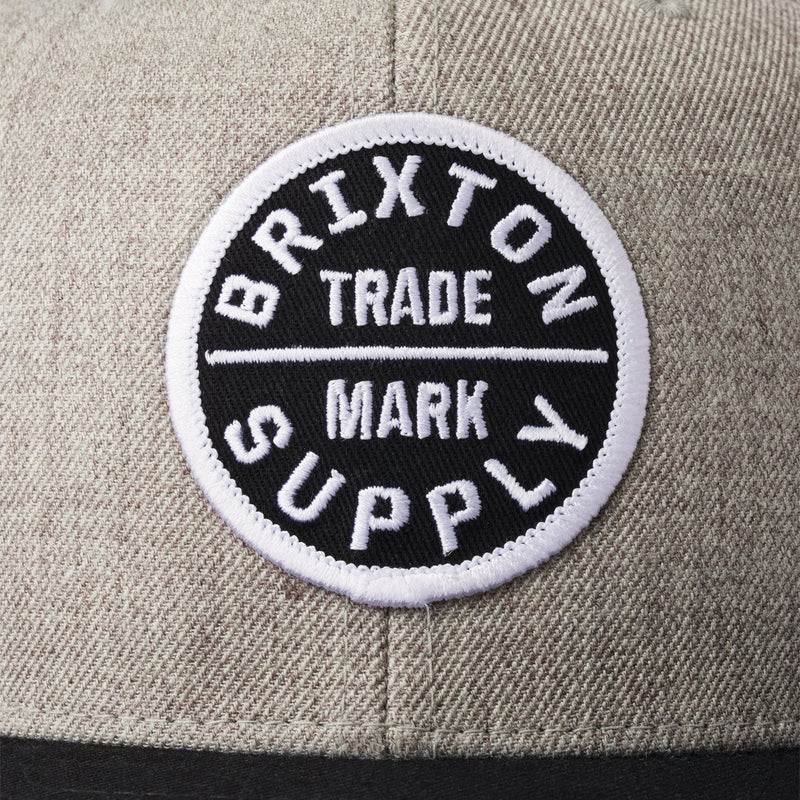 Bestel de Brixton OATH III SNAPBACK snel, gemakkelijk en veilig bij Revert 95. Check onze website voor de gehele Brixton collectie.